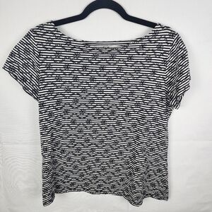Anthropologie Postmark Top M Womens Shirt Black White Stripe Floral Embroidered‎